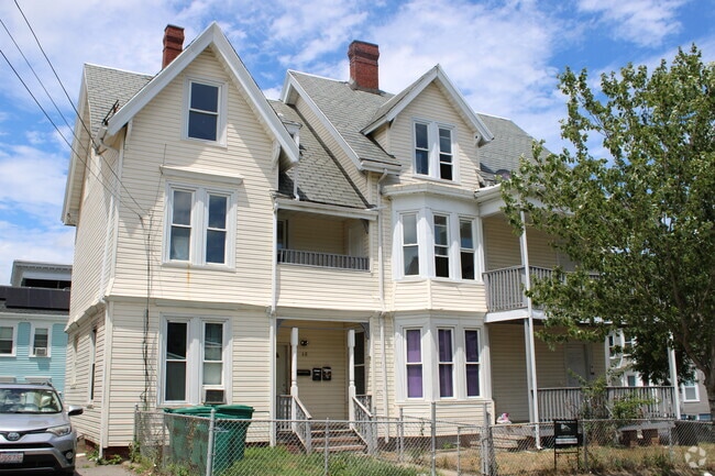 Building Photo - 48 Hamilton Ave Rental