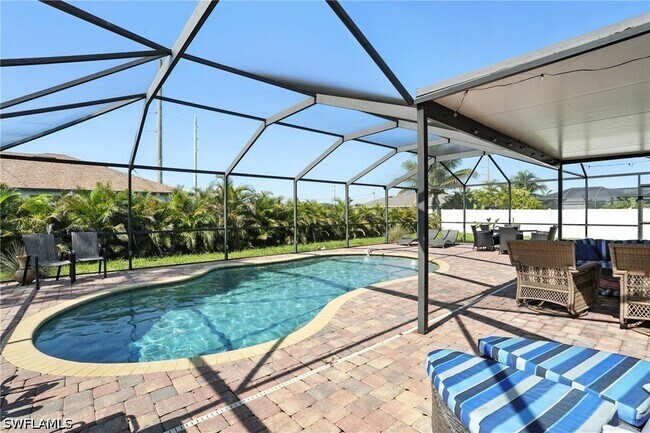 324 NW 24th Terrace