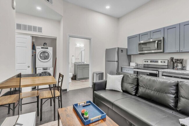 Photo - 800 Penn Ave Unit ID1232007P