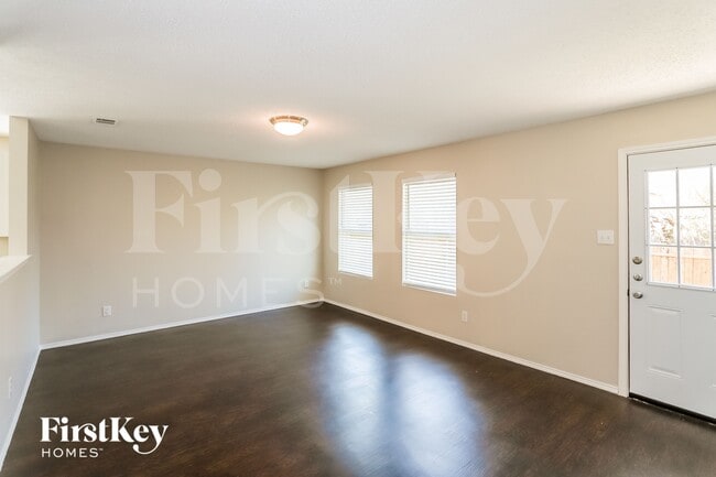 Photo - 5705 Addington Dr