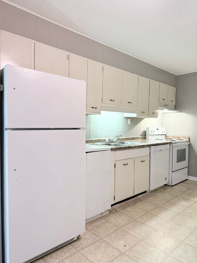 502 4th Ave Unidad B