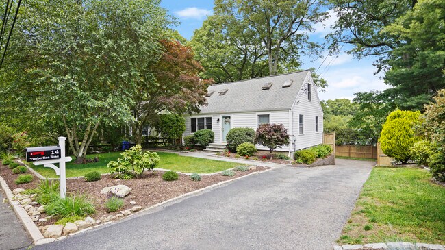 Photo - 14 Timberline Rd
