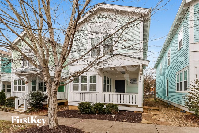 Photo - 356 Spring St