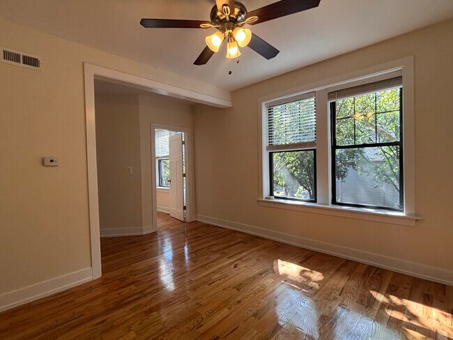 Photo - 3902 N Janssen Ave Unit DS2