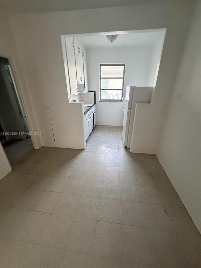 Photo - 905 16th St Unit 8