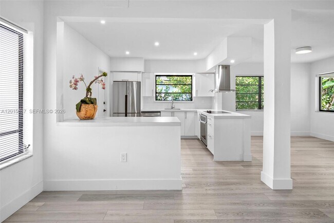 Photo - 7525 Adventure Ave