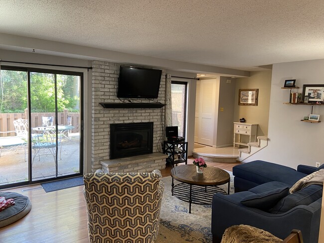 Photo - 3620 Independence Ave S