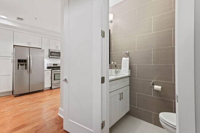 Photo - 2140 Wisconsin Ave NW