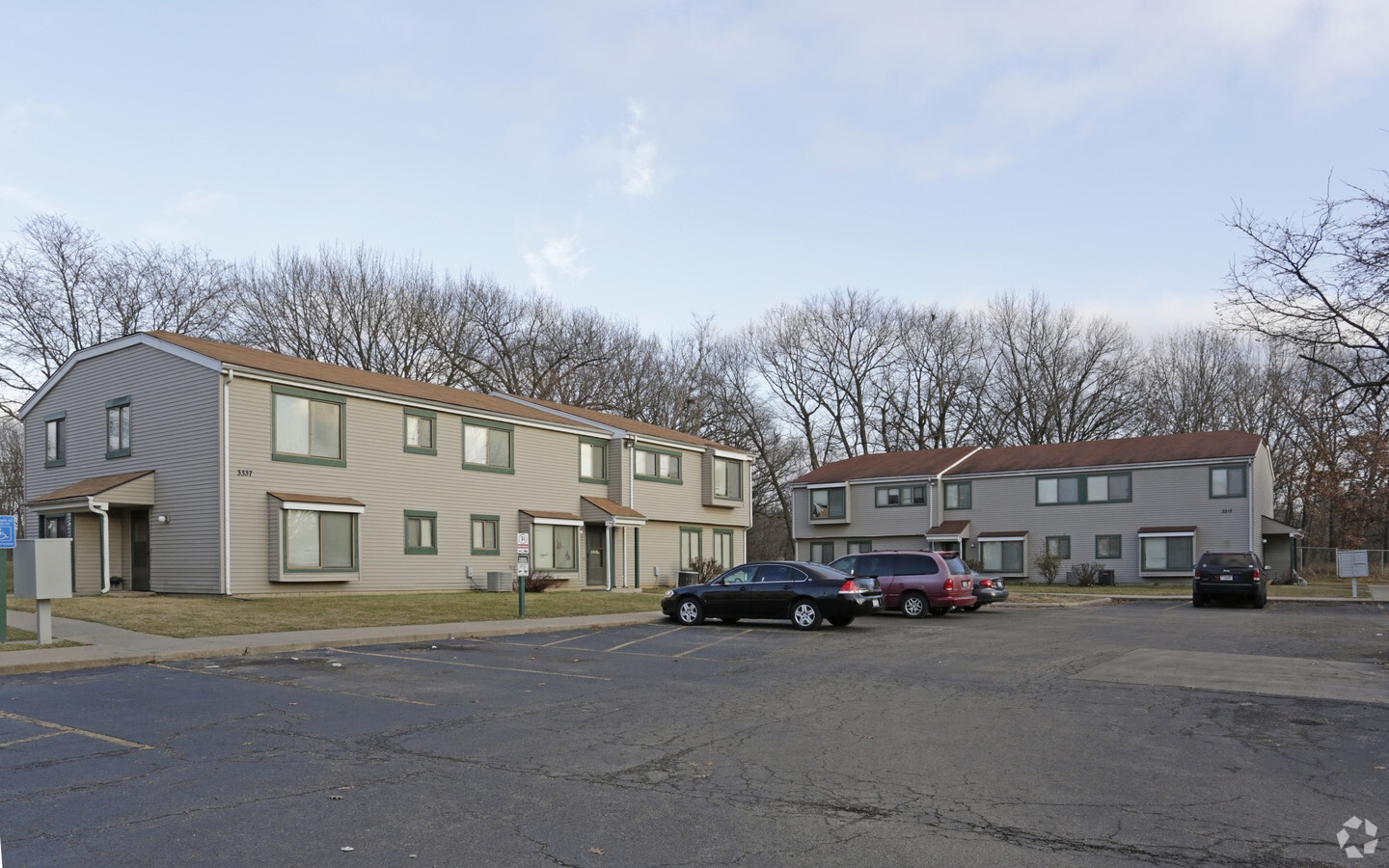 Photo - Woodlands Apartments