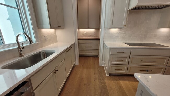 Photo - New Construction- Luxury Townhome in The Settlement at Willow Grove