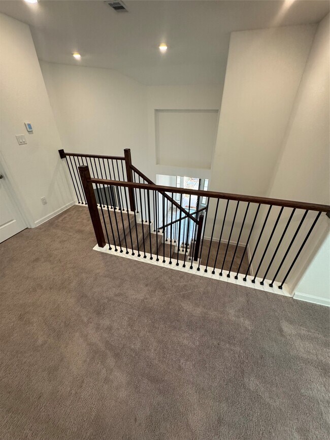 Photo - 2911 Cooper Hawk Ln