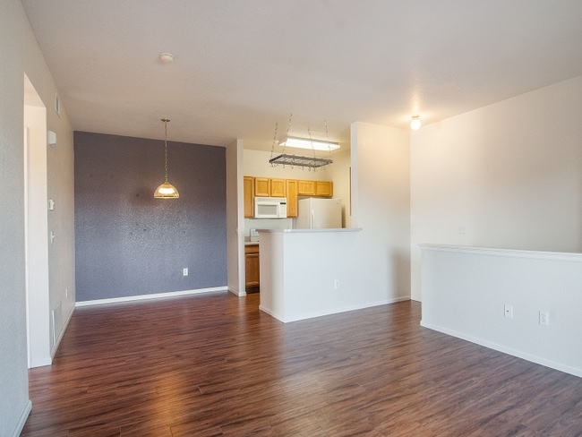 Photo - 905 S Zeno Way Unit 201