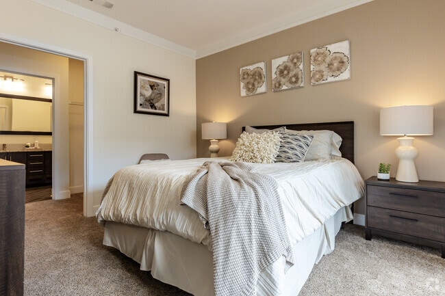 2BR, 1BR - Second Bedroom