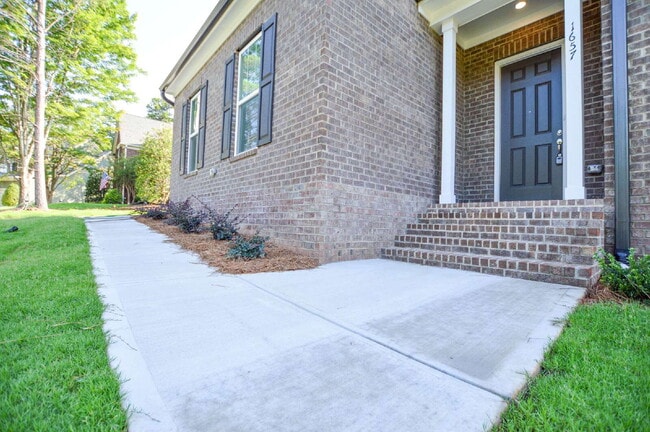 New Price | Brand-New 5 Bedroom Tega Cay Home with Flexible Lease Options