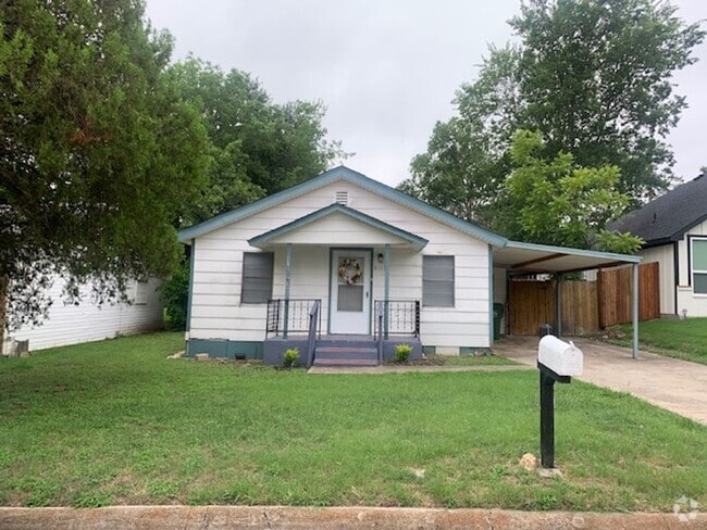 Building Photo - Two bedroom or one bedroom with office Rental