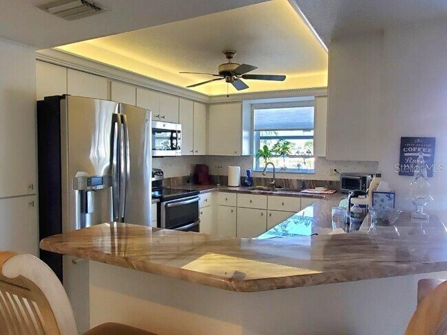 Photo - 130 Breakers Ct Unit 212