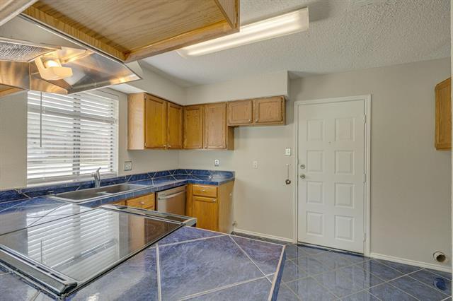 Photo - 6821 Sierra Dr