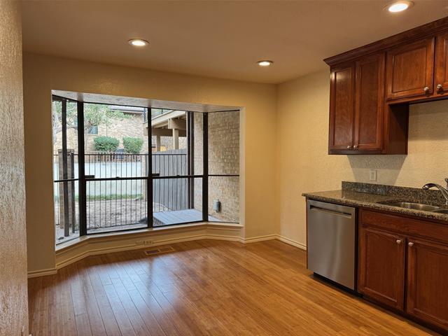 Photo - 4422 Westdale Ct