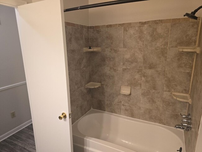 Photo - 815 Valley Springs Dr