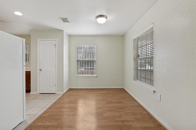 Photo - 1834 Bayside St