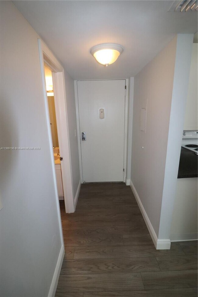 1301 River Reach Dr Condo Unit 214 Condo for Rent in Fort Lauderdale