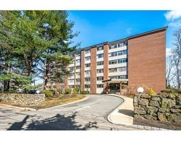 Photo - 22 Chestnut Pl Unit 114