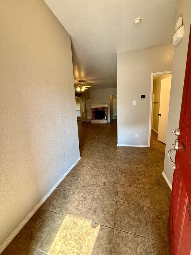 Photo - 2200 Halladay Tr