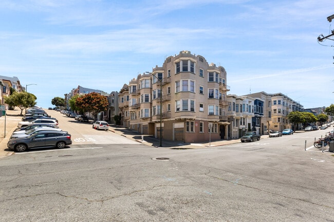 Photo - 1656 Leavenworth