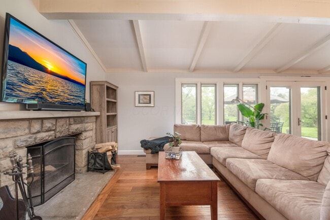 Photo - 4200 Dublin Rd