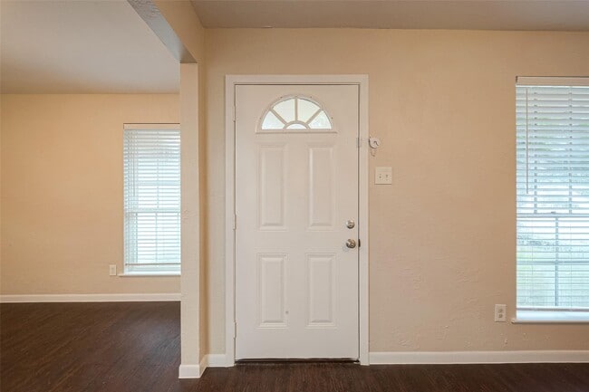 Photo - 1447 Willow Rock Rd