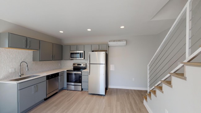 Photo - 3328 Cedarplaza Ln Unit 154