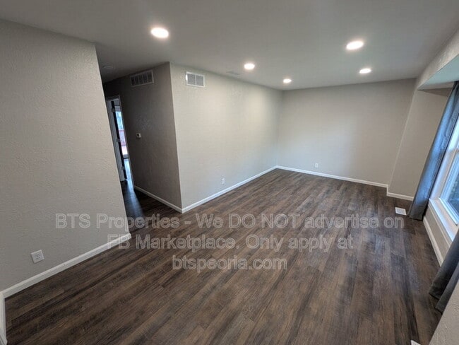 Photo - 306 Parkview Dr