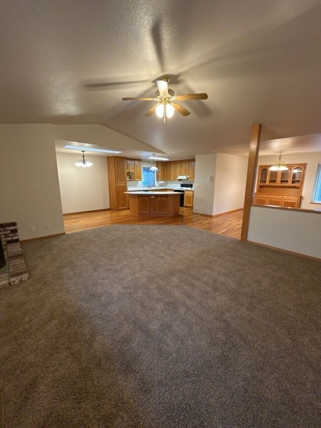 Photo - Cozy 3 Bedroom 2 Bath Home Located in Eureka