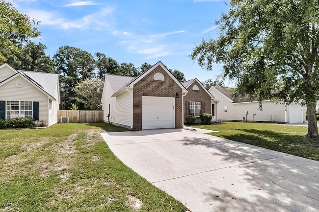 124 Dovetail Cir