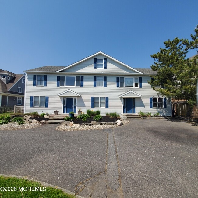 754 Ocean Ave