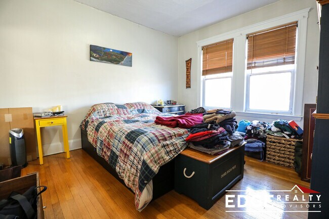 Photo - 1718 Commonwealth Ave Unidad 8