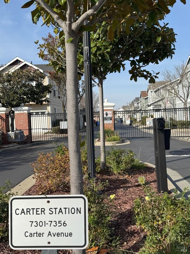 Photo - 7340 Carter Ave