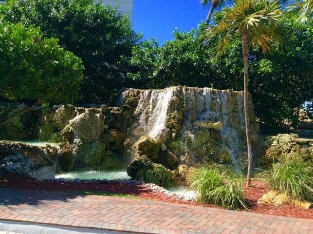 Building Photo - 4746 S Ocean Blvd Rental