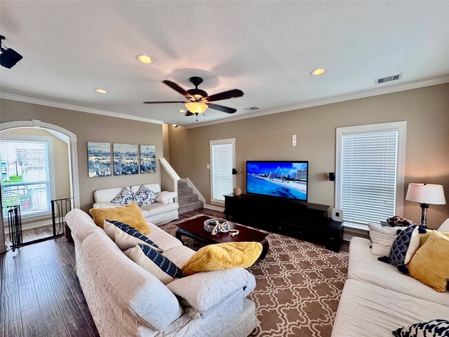 Photo - 1177 Sailfish St