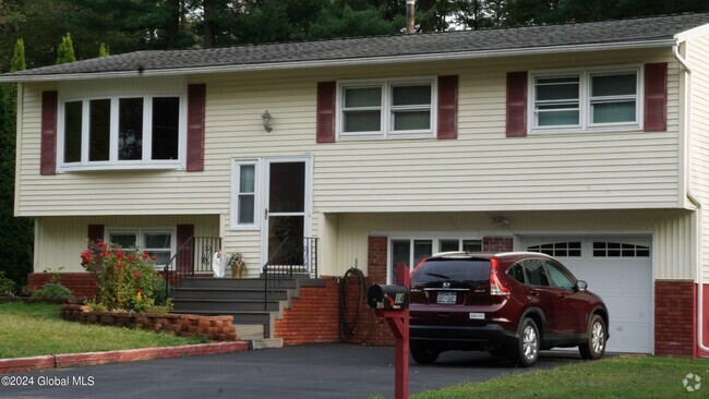 Building Photo - 14 Apple Blossom Ln Rental