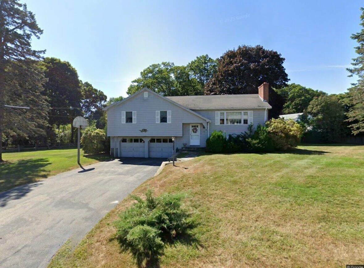 Photo - 10 Crestwood Dr