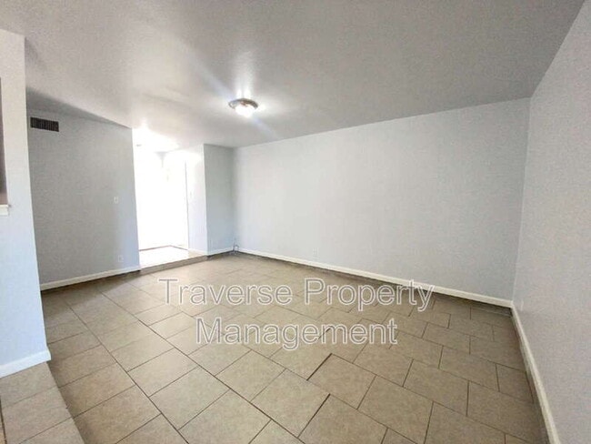 Photo - 6810 Trail Lake Dr Unit #B
