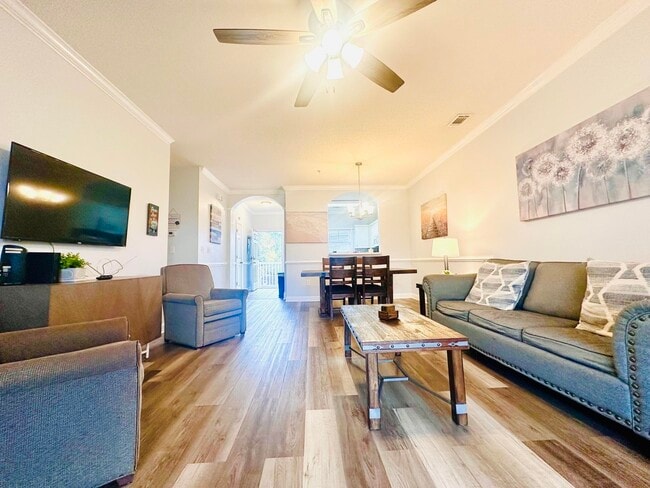 Photo - 505 Wickham Dr