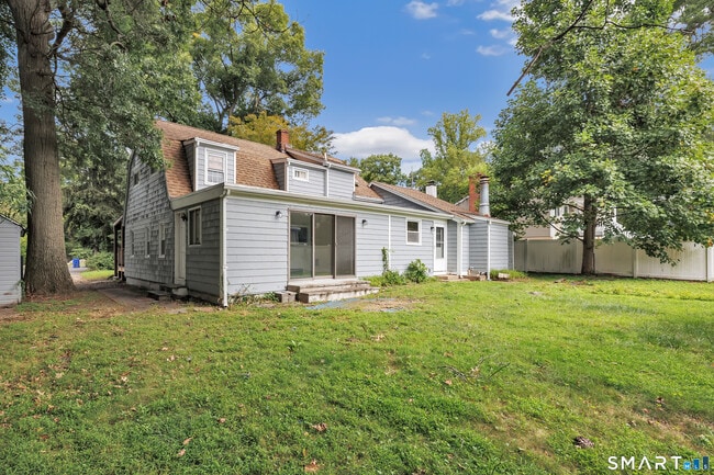7 Richards Ln