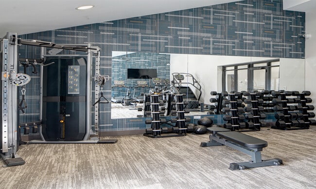 Willow Crossing Apartments For Rent in Elk Grove Village