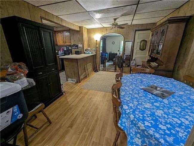 Photo - 549 W Wayne St