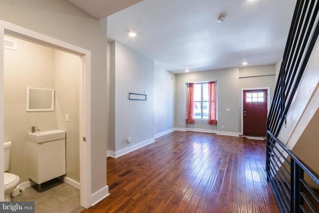 Photo - 1829 N 27th St