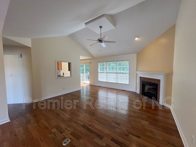 Photo - 246 Winding Creek Rd