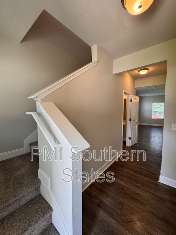 Photo - 199 Rosewood Cir