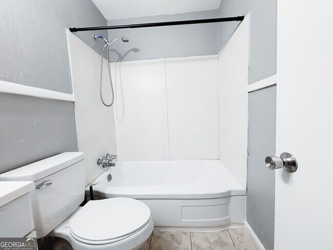 Photo - 1780 Cahoon St SW
